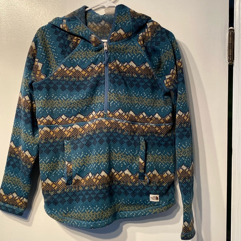Small camp shire 3/4 zip Hoodie. The North Face